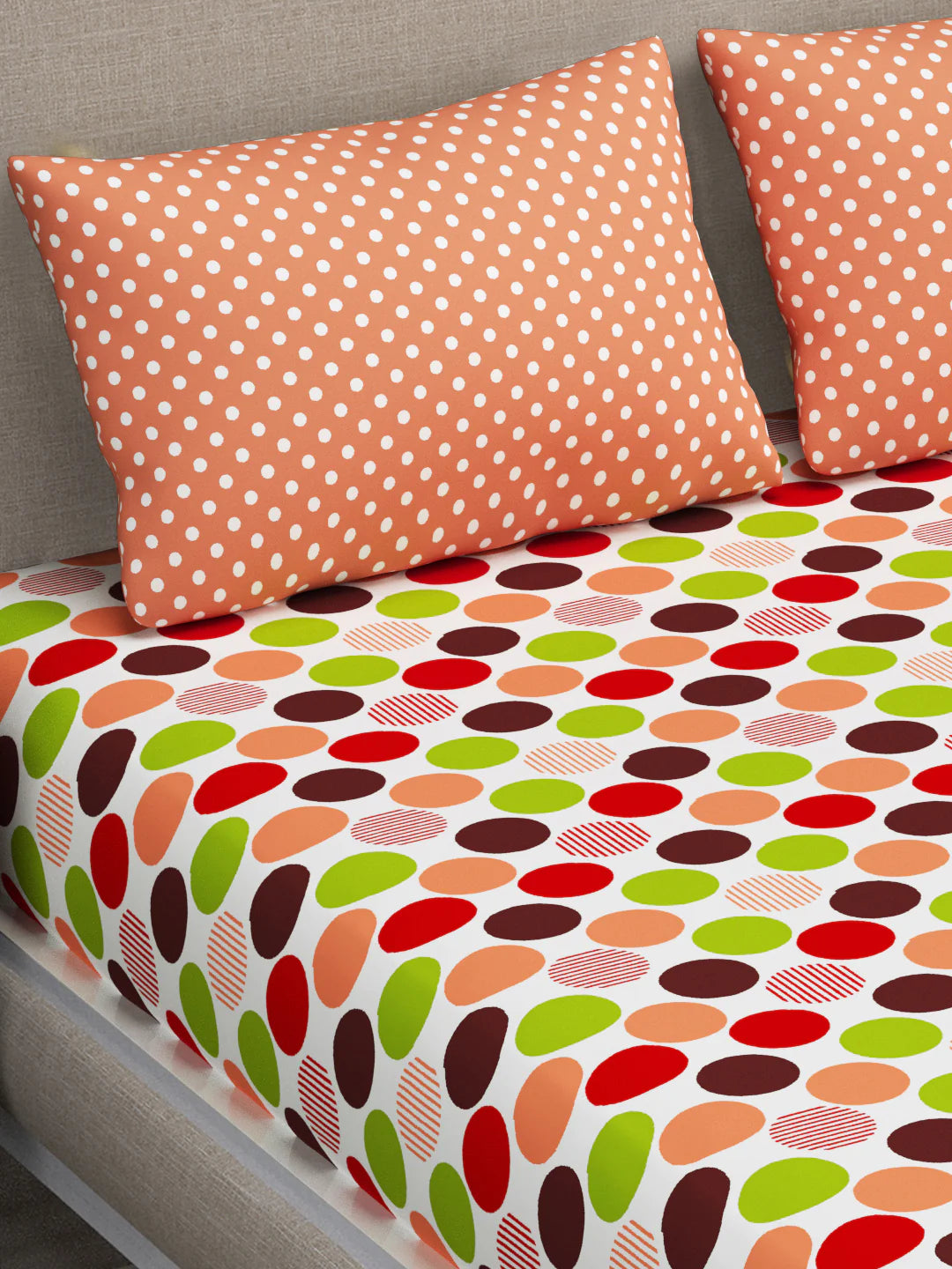 Unveiling the Art of Bedsheet Production: Fabric Weaving, Cotton Cultivation, Textile Dyeing, and Finishing Processes