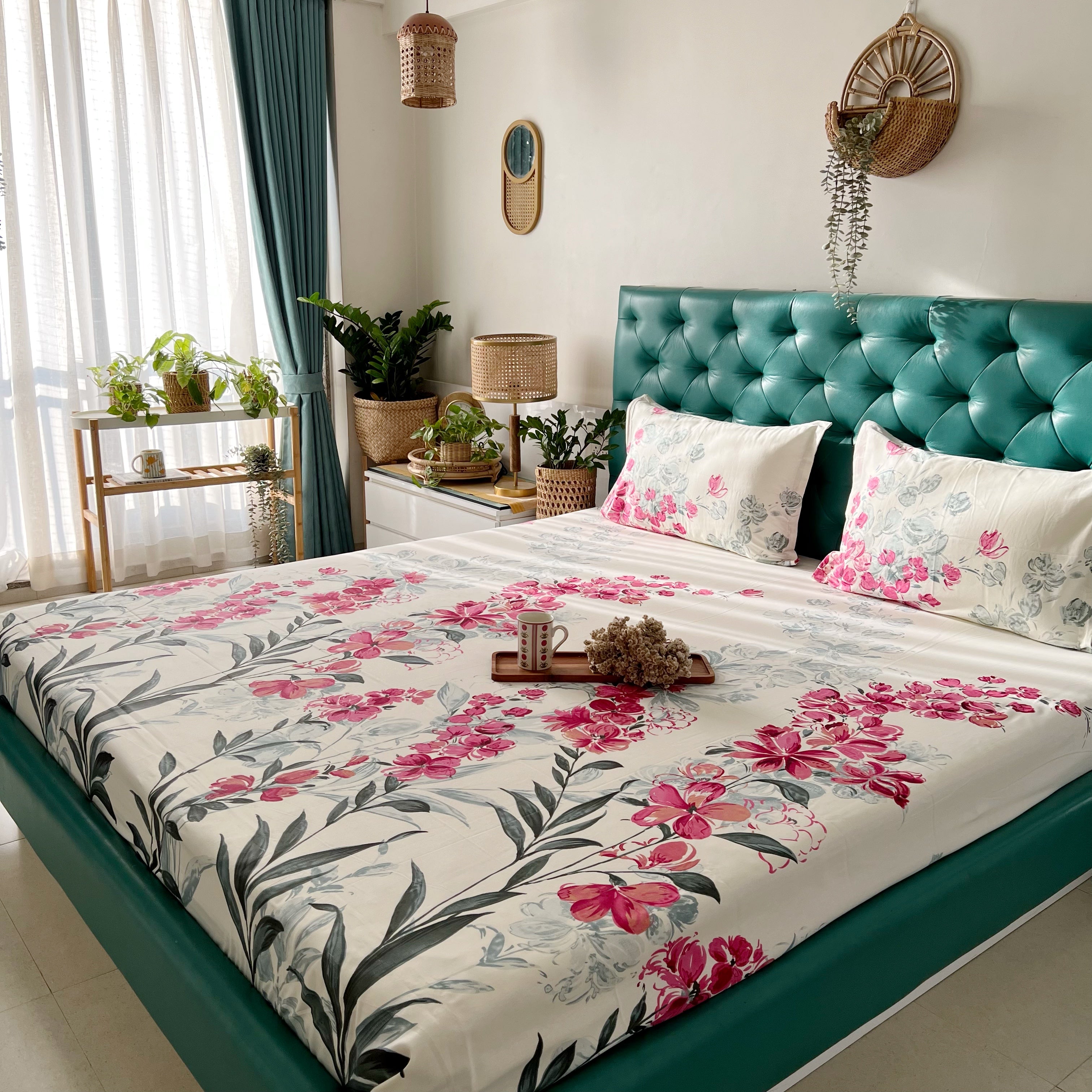 Create a Cool and Cozy Sleep Environment with Breathable Bedsheets and AC Blankets