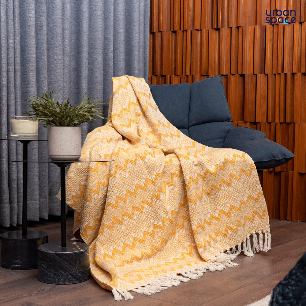 Cotton Chevron Throw Lightweight Blanket For Living Room Sofa Chair  Soft Light Throw For Bed Use For Picnic Gifting Yellow and White
