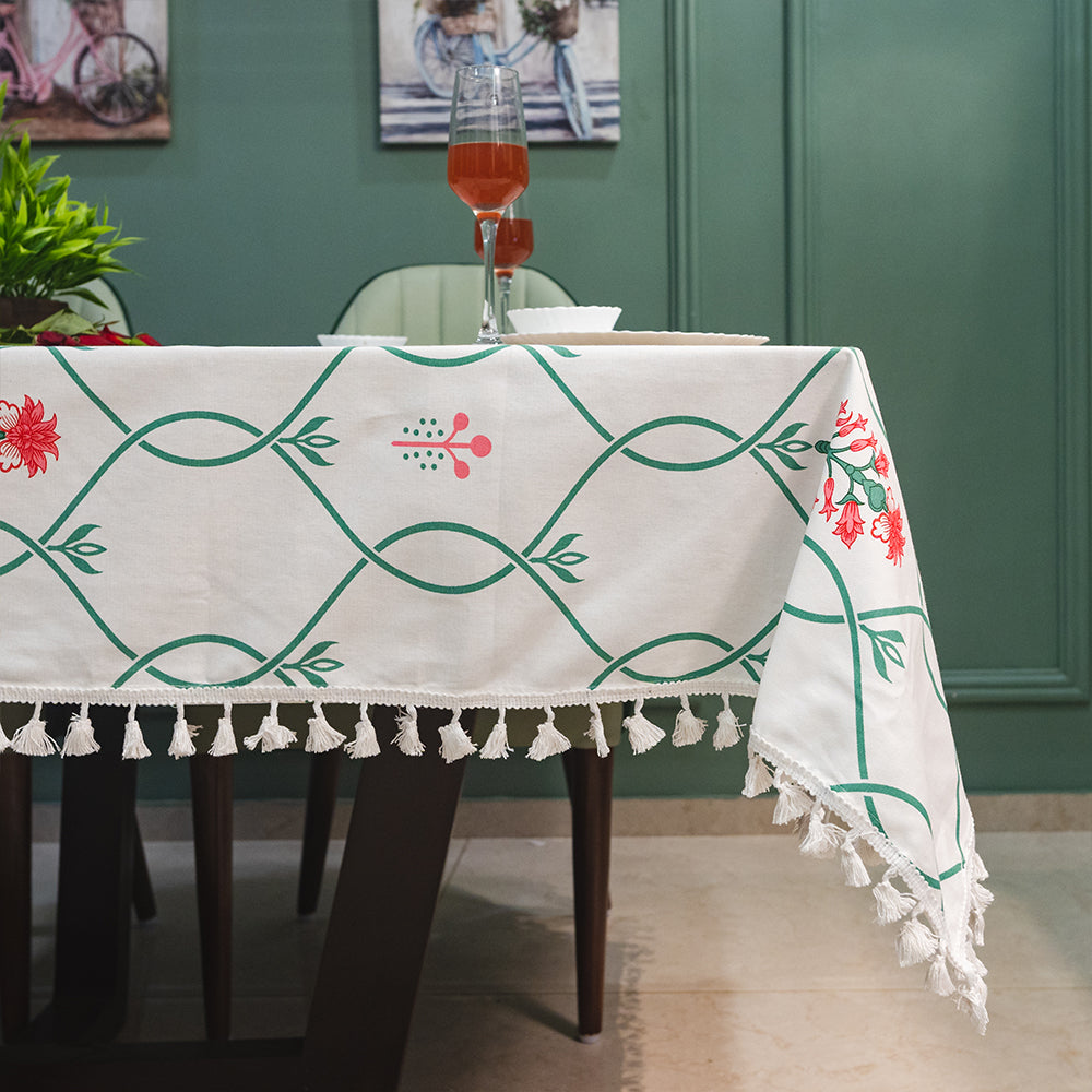 The Ultimate Guide to Table Runners and Placemats