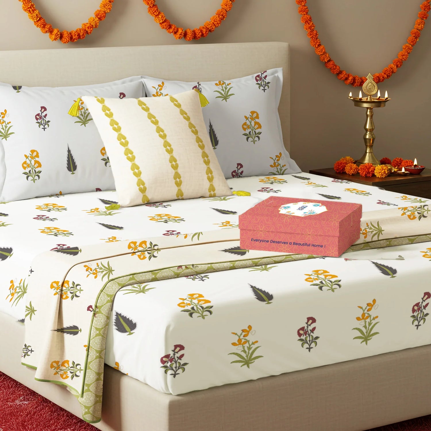 6 Pc Cotton Bedding Set in Gift Box, High Garden Yellow