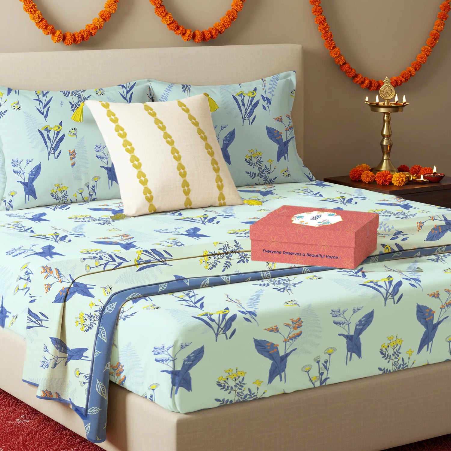 6 Pc Cotton Bedding Set in Gift Box, Whisper Blue