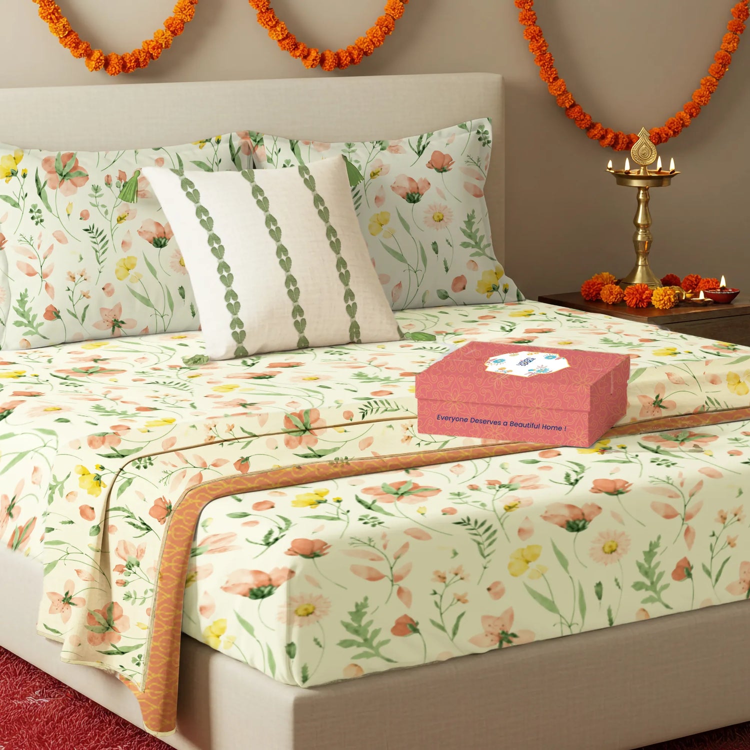 6 Pc Cotton Bedding Set in Gift Box, Meadows Buttercream