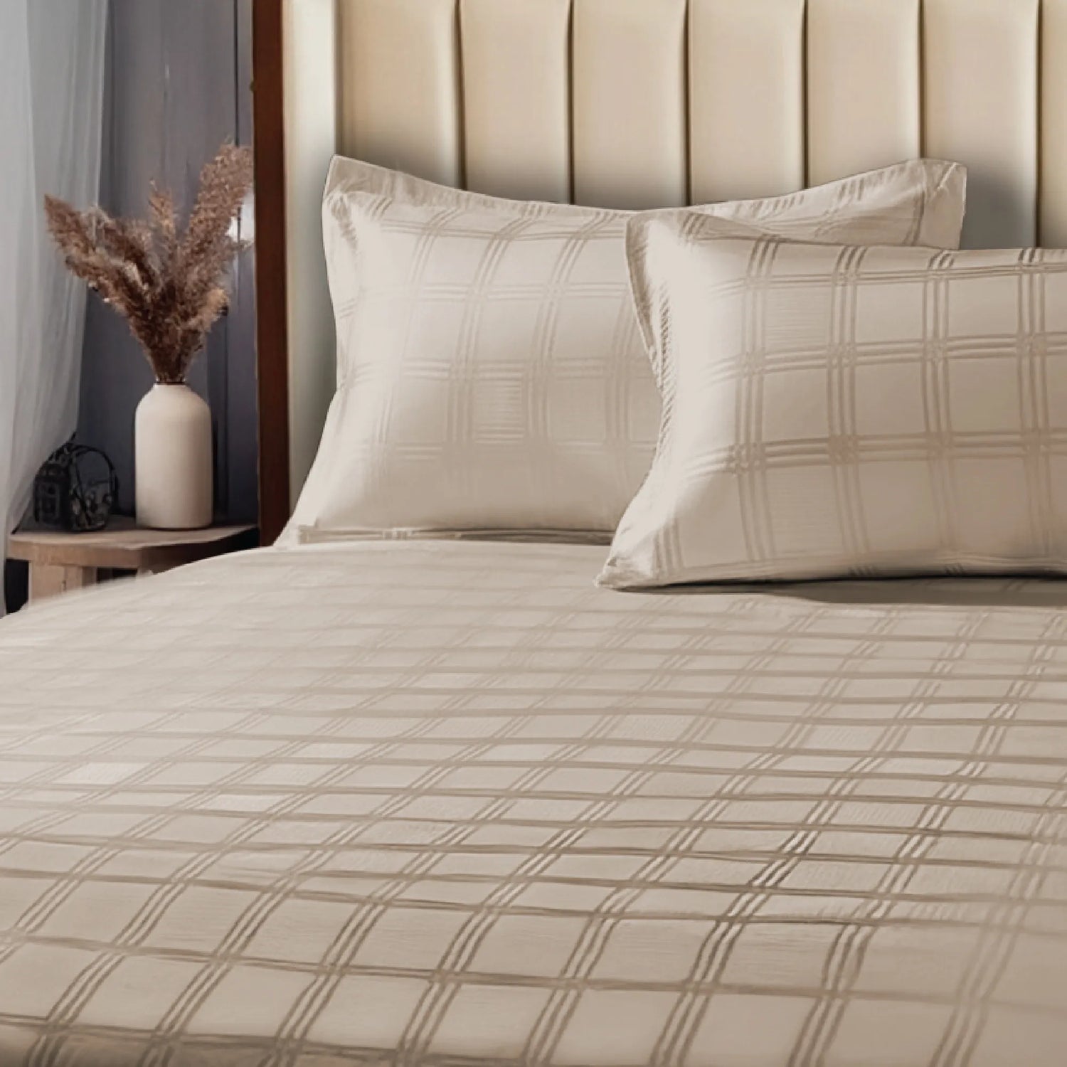 Fitted King Size 300 TC Super Soft Bedsheet, Self Woven Checks Design - Beige Checks