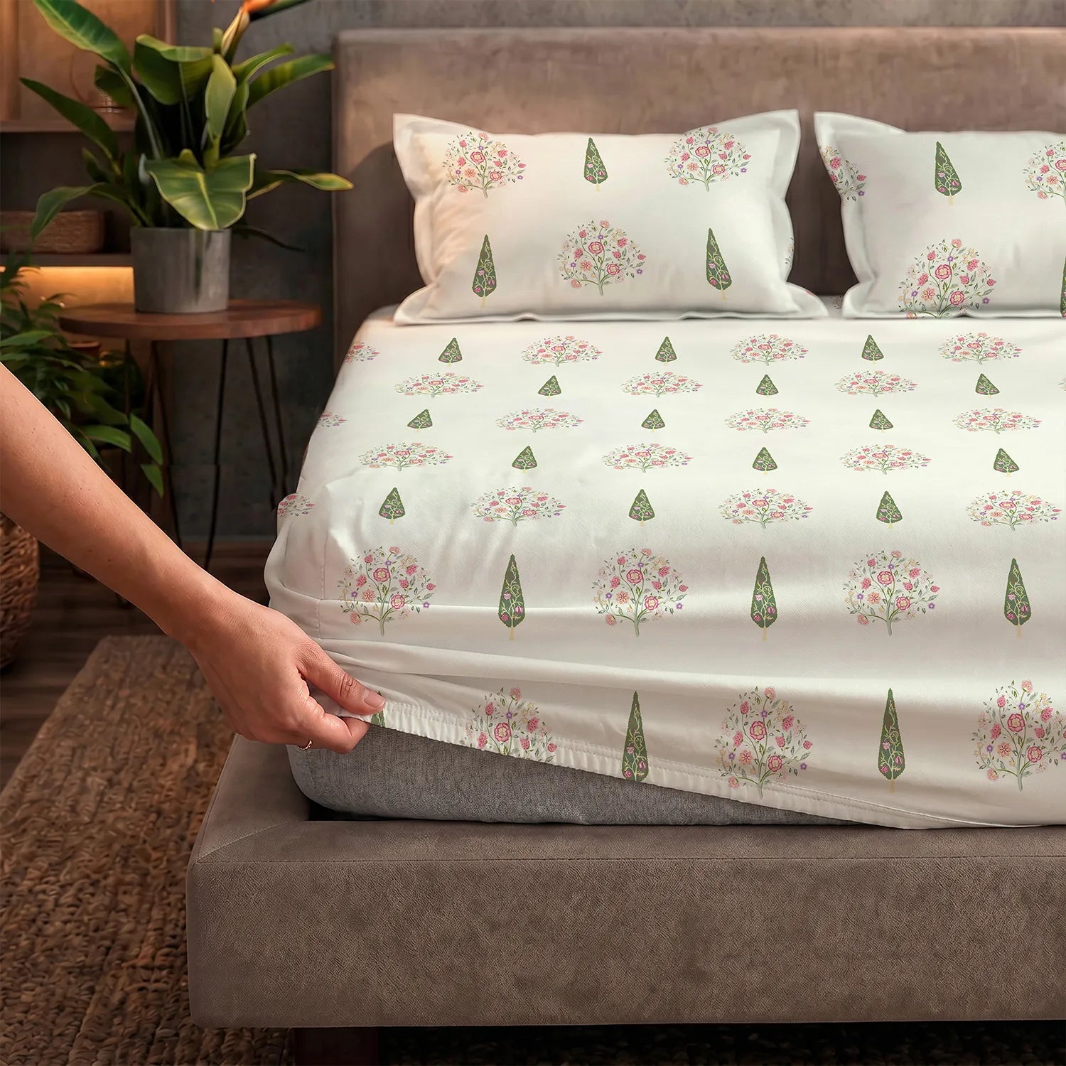 Fitted King Size Cotton Bedsheet - Kings Bloom
