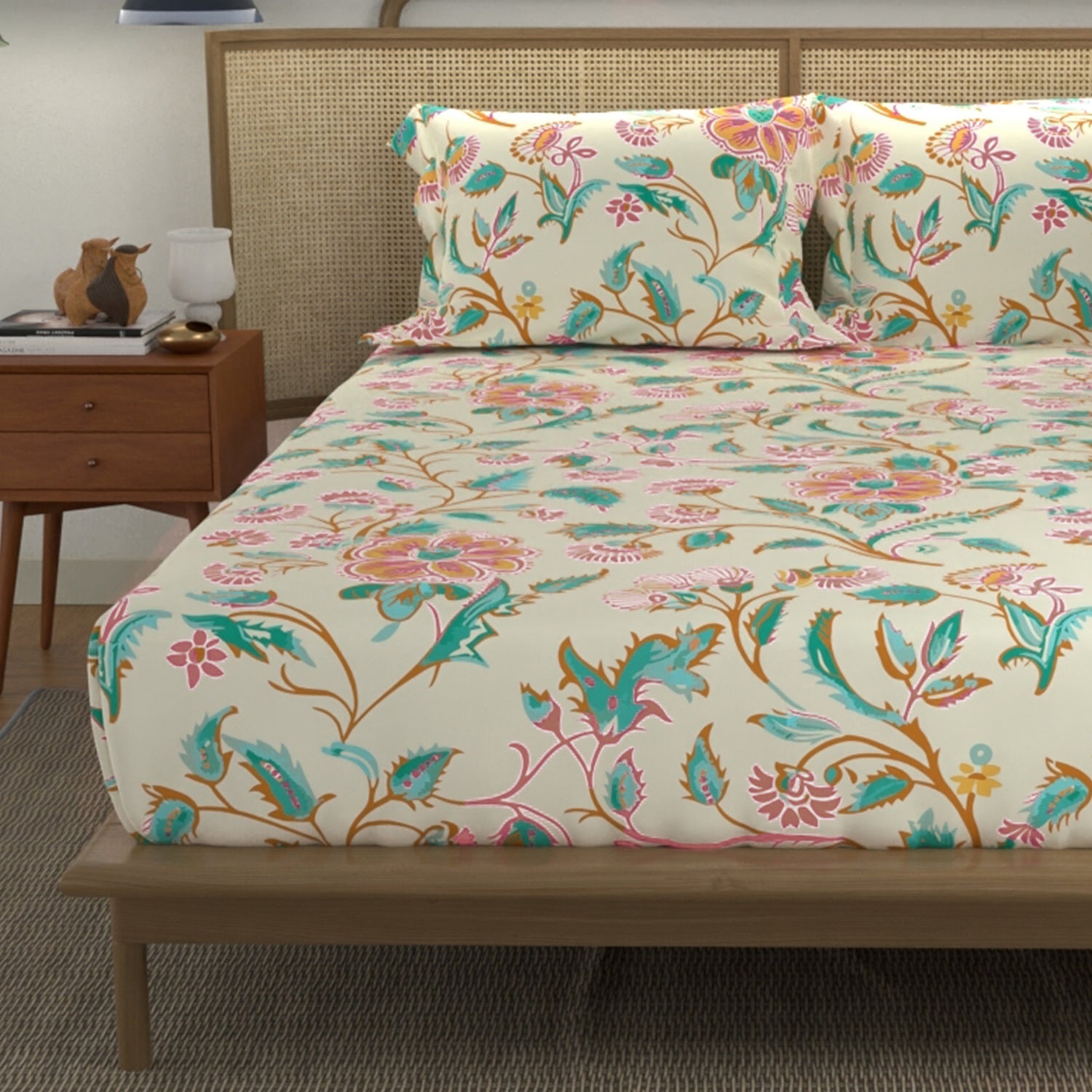 Divine - 100%  Cotton Double Bedsheet with 2 Pillow Covers - Monsoon Buttercream