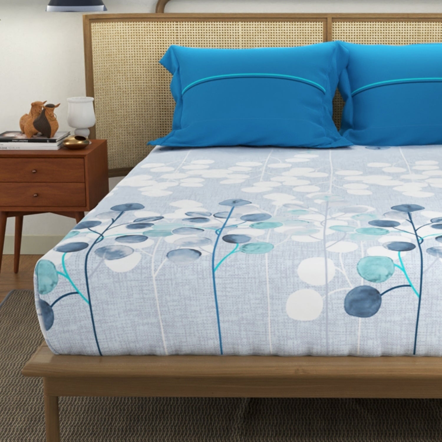 Divine Collection - 144 TC 100%  Cotton Double Bedsheet with 2 Pillow Covers, Mars Turquoise