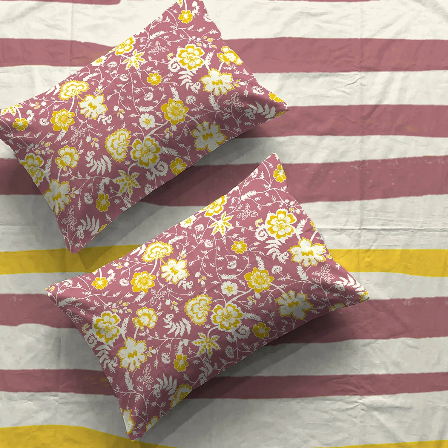 Divine Collection - Cotton Bedsheet With 2 Pillow Covers, Streak Muddy Pink