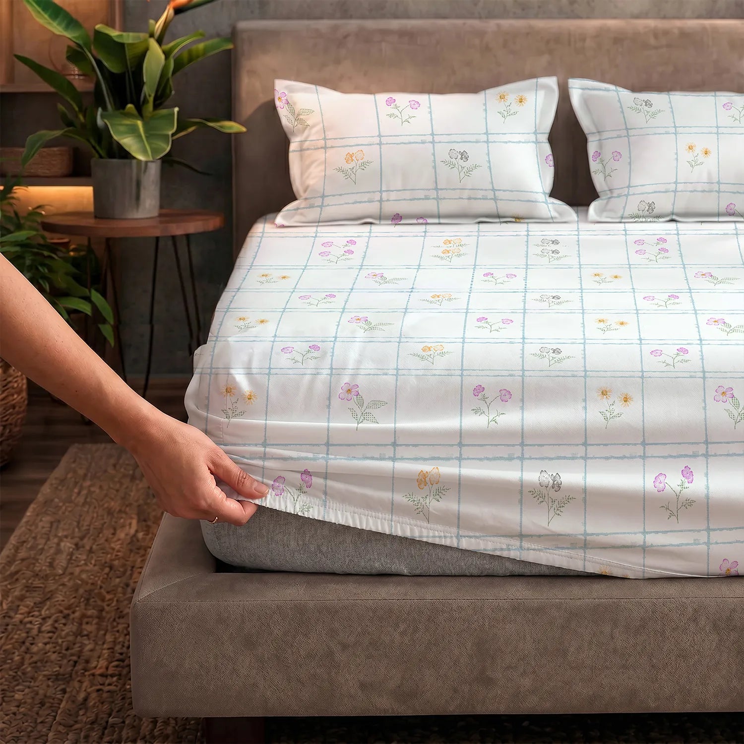 Fitted King Size Cotton Bedsheet - Petal & Pane Light Blue