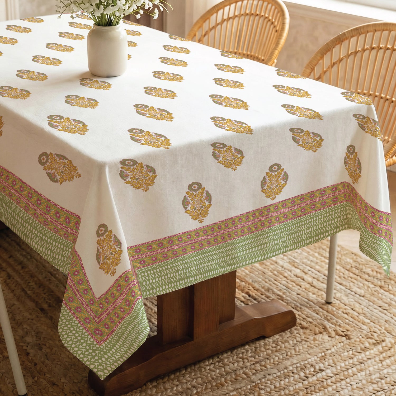 100% Cotton Table cloth/ table cover for 4 or 6 seater Dining / Centre Table - Amrapali Green