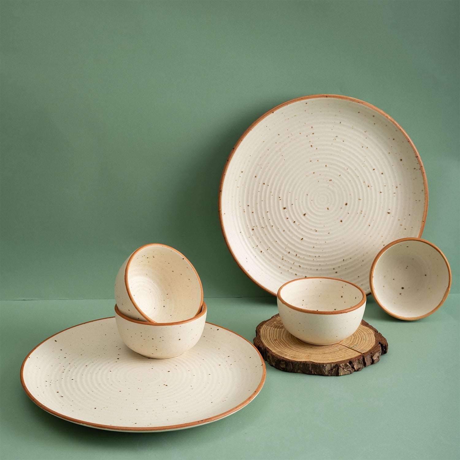 Handmade Ceramic Dinner Set for 2, set of 2 Dinner plates and 4 katoris, Set of 6, Natural Beige