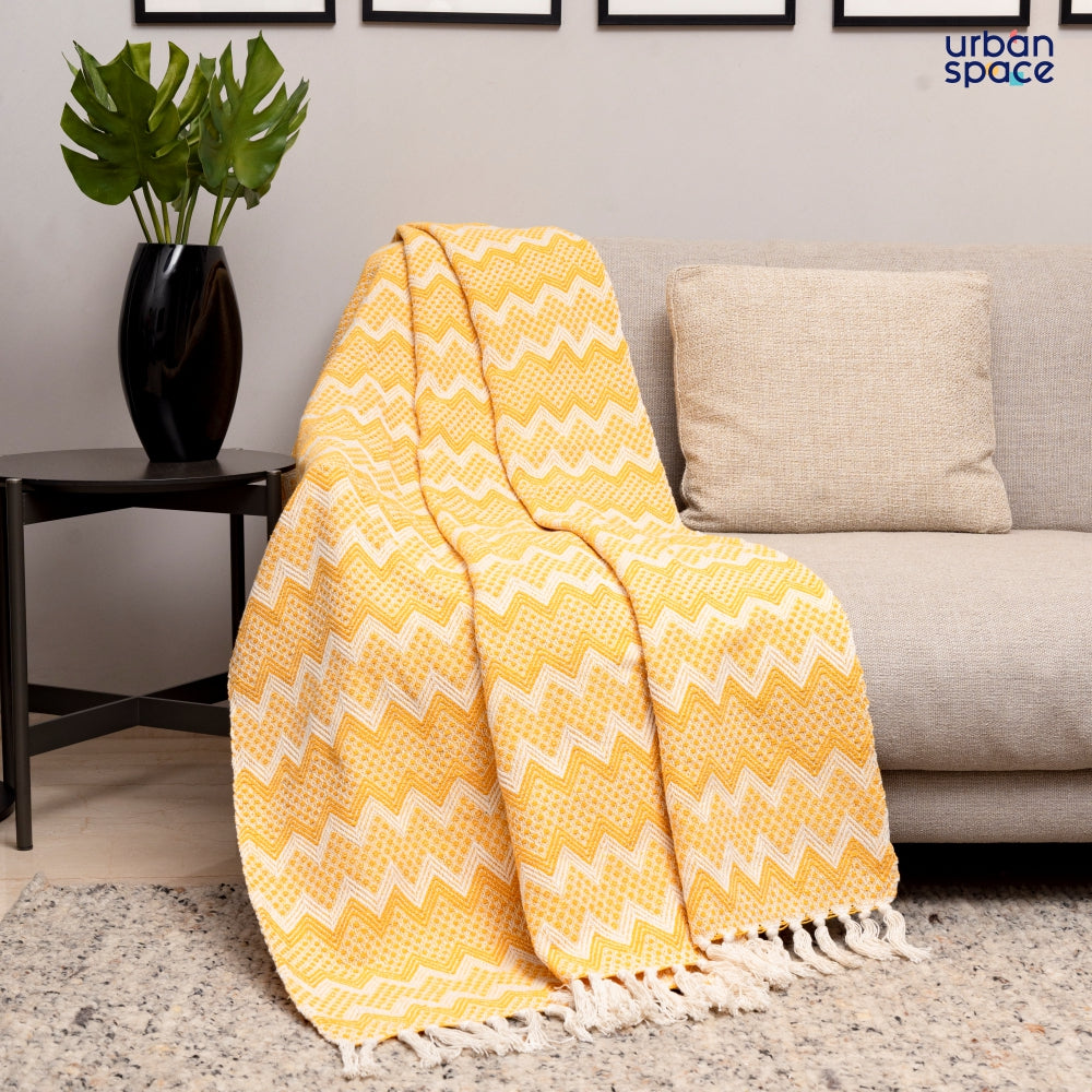 Cotton Throw Blanket for Couch / Travel / Picnic - Yellow & White (Non Returnable)